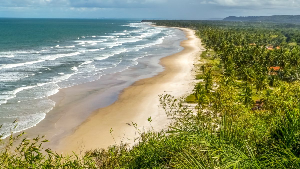 Praia de Itacarezinho